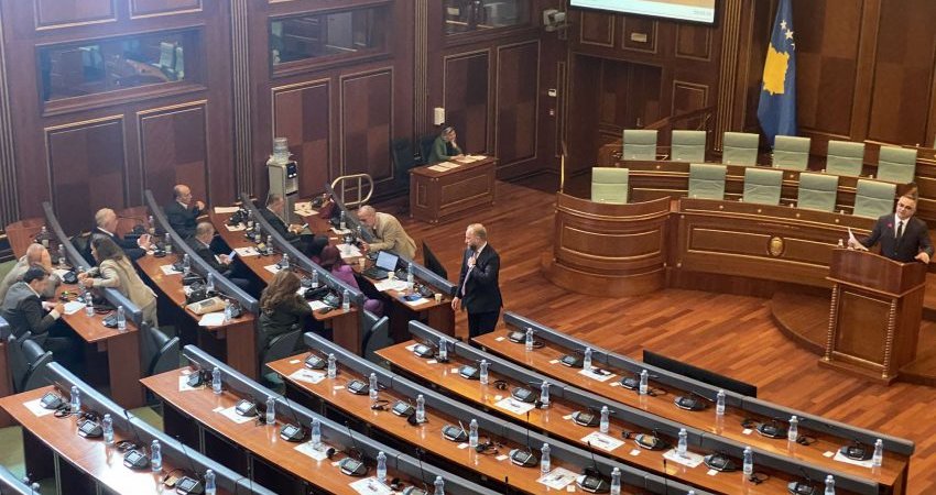 PDK mbledh nënshkrime për një seancë tjetër të jashtëzakonshme