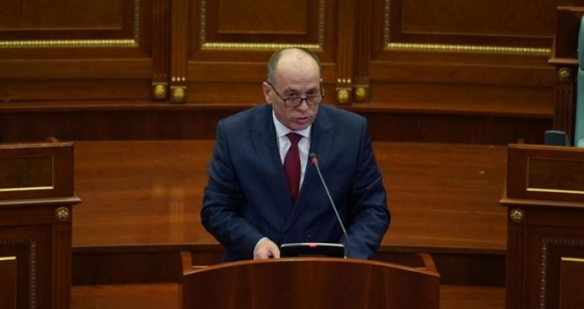 Shala: Nga sot praktikisht KEK-u punon pa licencë