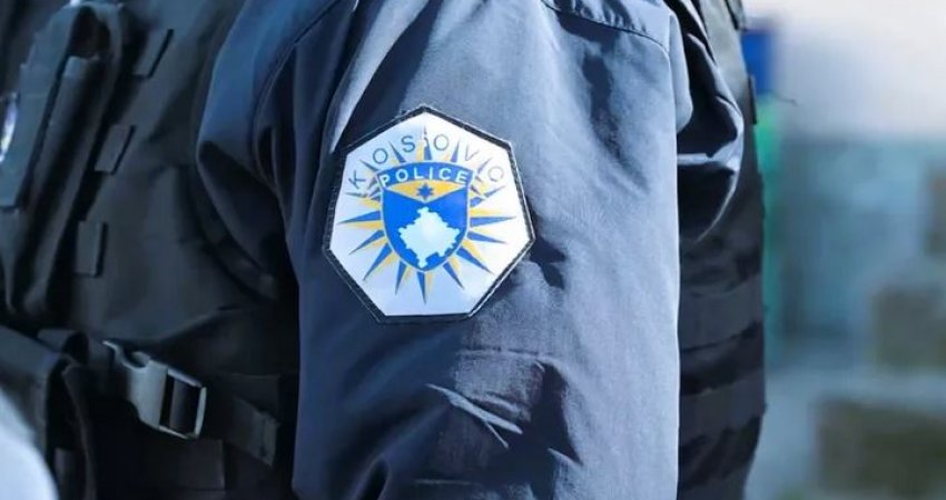Zveçan: Policia gjen dhe sekuestron armë pa leje