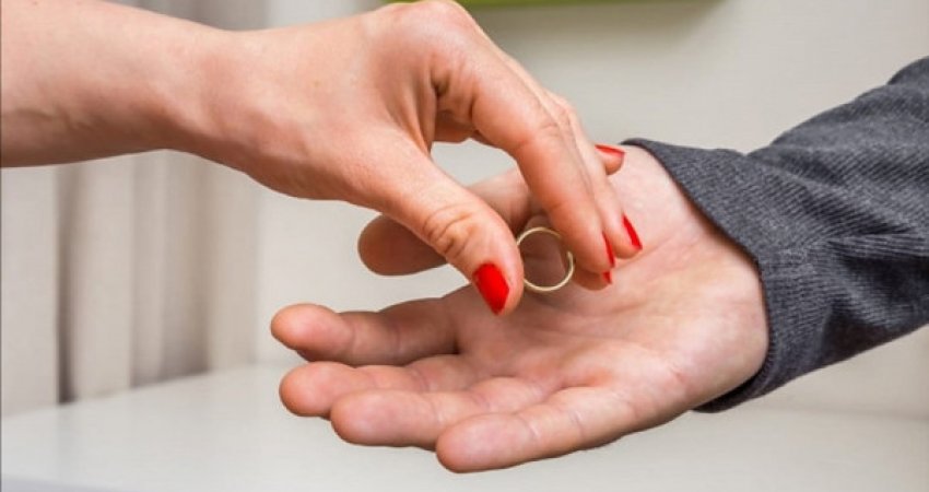 Mbi 1 mijë divorce brenda tetë muajve, tradhtia shkak kryesor