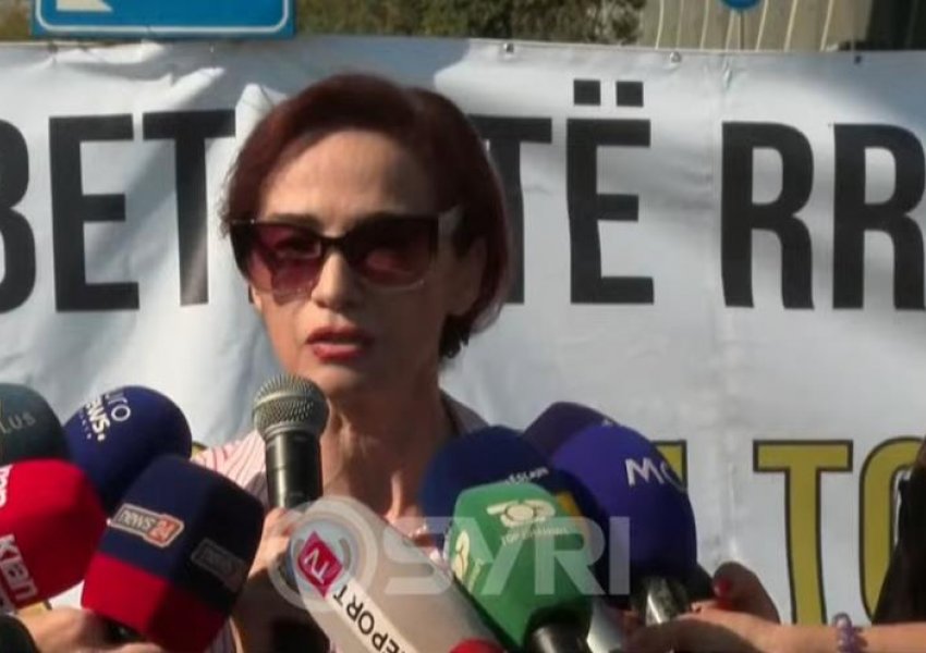 VIDEO/ Mjekja, Harizi: Mbetjet Toksike të largohen nga Durrësi, rrezikohet shëndeti i qytetarëve