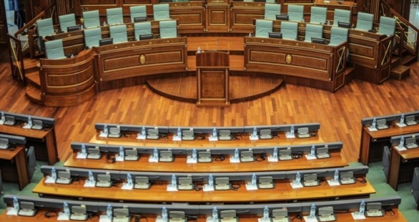 Kuvendi njofton se kur do të mbahen seancat plenare   