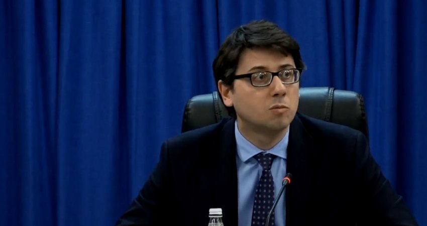 Murati: Kushdo që pretendon se Qeveria bllokon llogari të komunave, gënjen