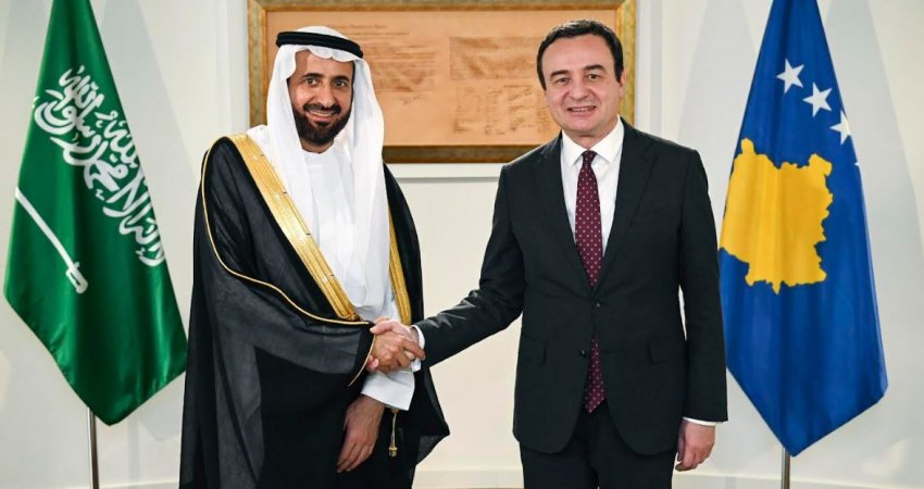 Kurti mirëpret ministrin e Haxhit dhe Umres së Arabisë Saudite