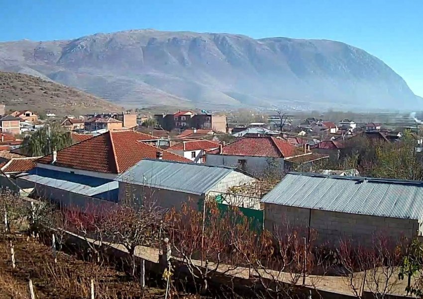 ‘Rrinte në telefon, nuk shkonte në shkollë’/ Zbardhet dëshmia e babait që qëlloi djalin