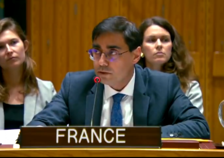 Franca thotë se 'ka nevojë urgjente për progres drejt normalizimit mes Kosovës e Serbisë'