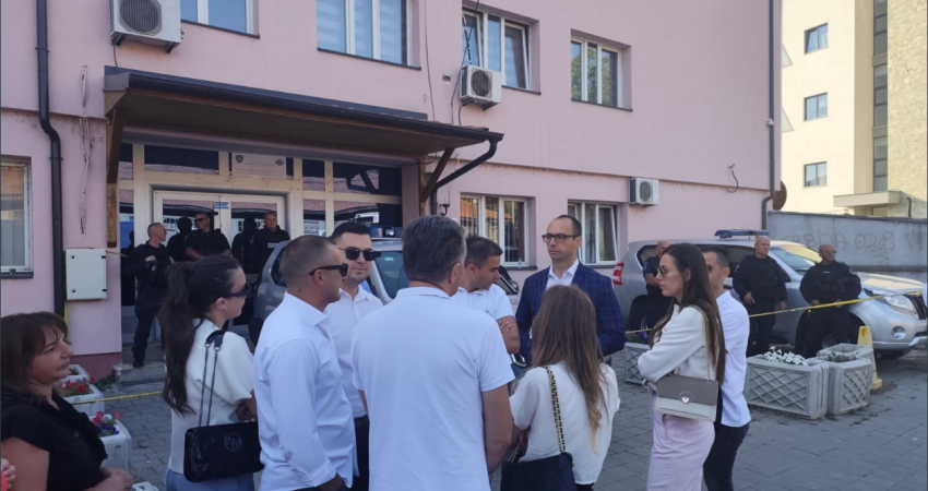 Policia e Kosovës: Protestat në veri të Mitrovicës u zhvilluan të qeta dhe pa incidente