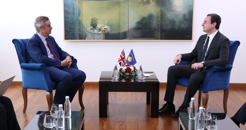 Hargreaves: Me Kurtin diskutova për shqetësimet e britanikëve dhe partnerëve tjerë për zhvillimet e fundit politike 