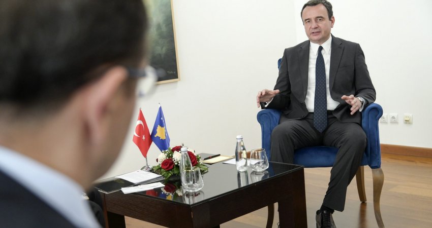 Kurti: Kosova do të vazhdojë blerjen e pajisjeve ushtarake nga Turqia