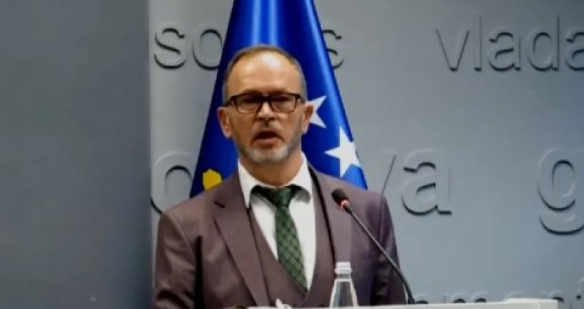 Nagip Krasniqi njofton se po qarkullon një video e tij +18 që thuhet se është me një minorene, pretendon se rrodhi nga Prokuroria e Policia