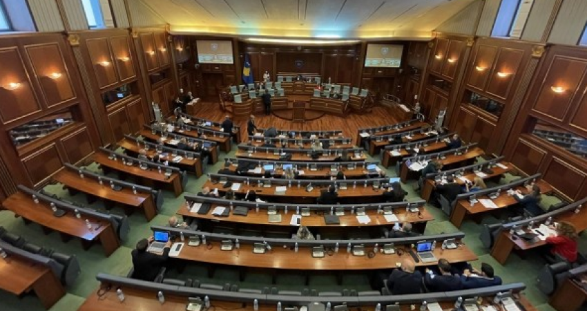 Kuvendi në seancën e radhës pritet ta hedhë në votim ligjin për shëndetin riprodhues