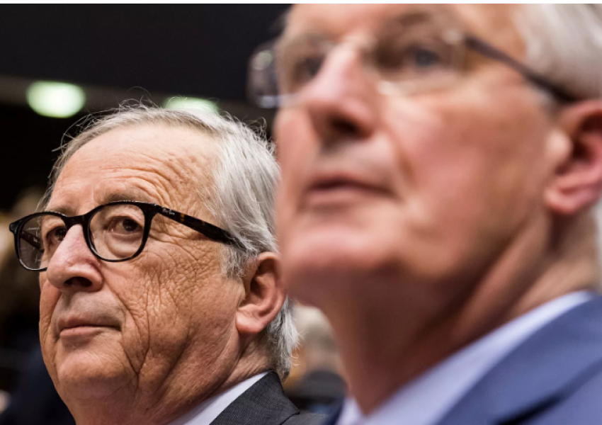 Juncker dhe ish-kolegët e BE-së lavdërojnë Michel Barnier teksa ai merr drejtimin e kryeministrisë franceze