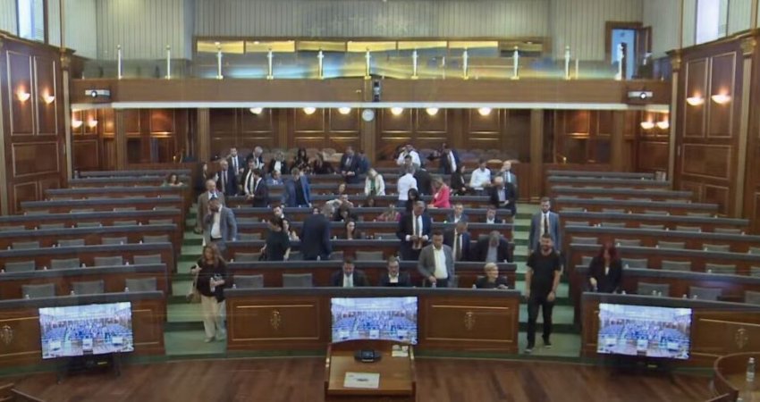 Dështon vazhdimi i seancës së Kuvendit, shkak mungesa e kuorumit