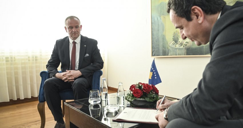 Kurti emëron Arsim Ademin zëvendësministër në MASHT
