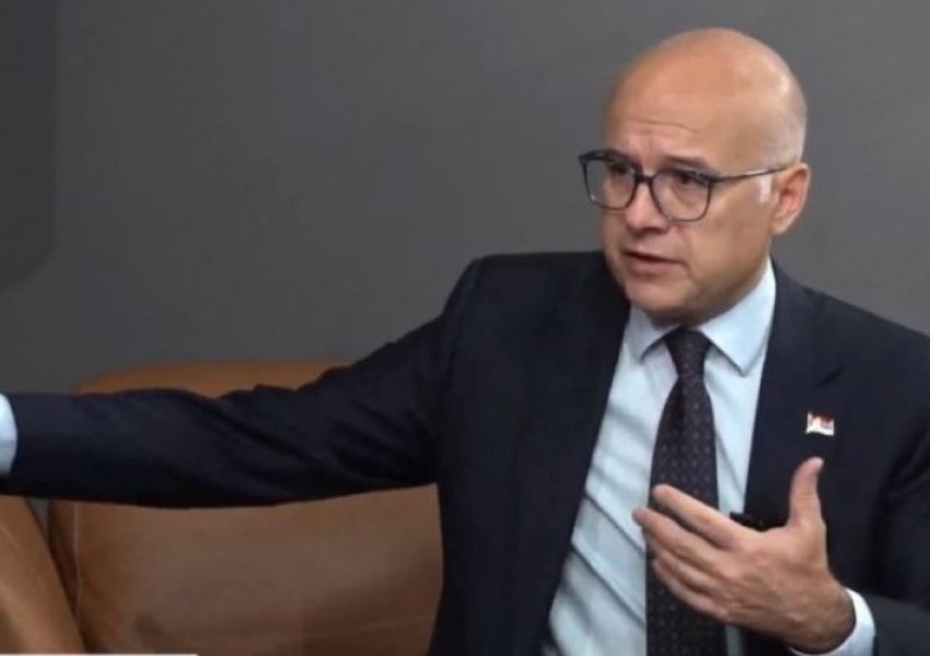 Vuçeviç: Nuk do të lejojmë masakrën e Kurtit ndaj serbëve në Veri