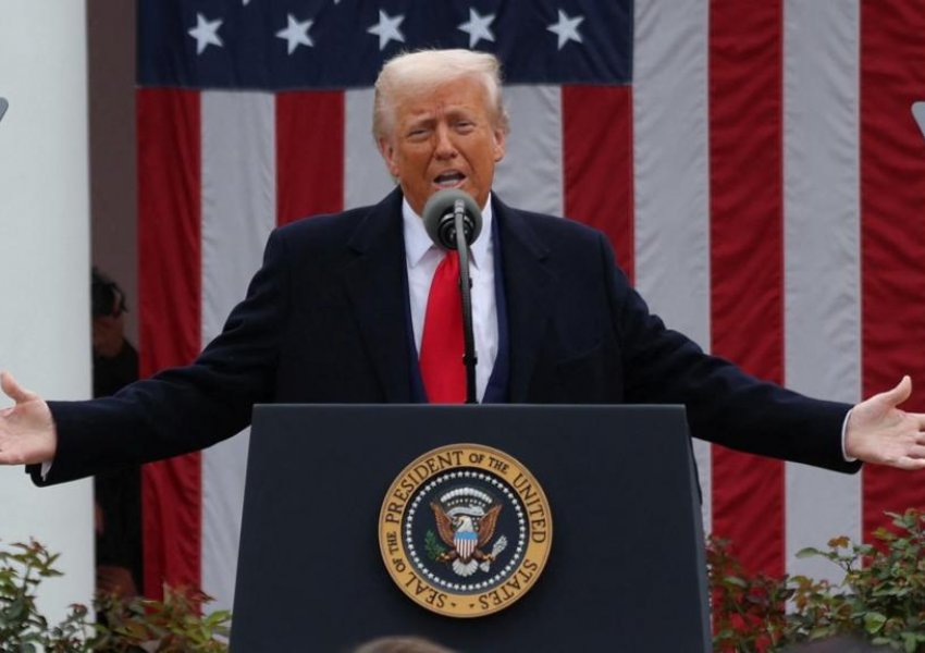 ‘Epokë e artë për Amerikën’/ Trump shpall urdhrin ekzekutiv: Tarifa për të gjitha importet!