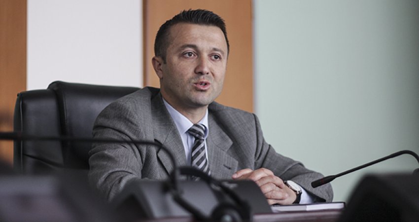 Veton Berisha takon Kurtin: S’kemi vija të kuqe, nëse hyjmë në qeveri duam të jemi pjesë e politikave vendimmarrëse