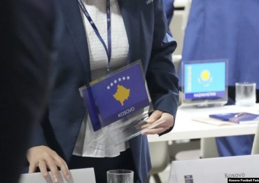 Kosova dënon largimin e flamurit të saj nga Kongresi në Serbi dhe pret sqarime nga UEFA
