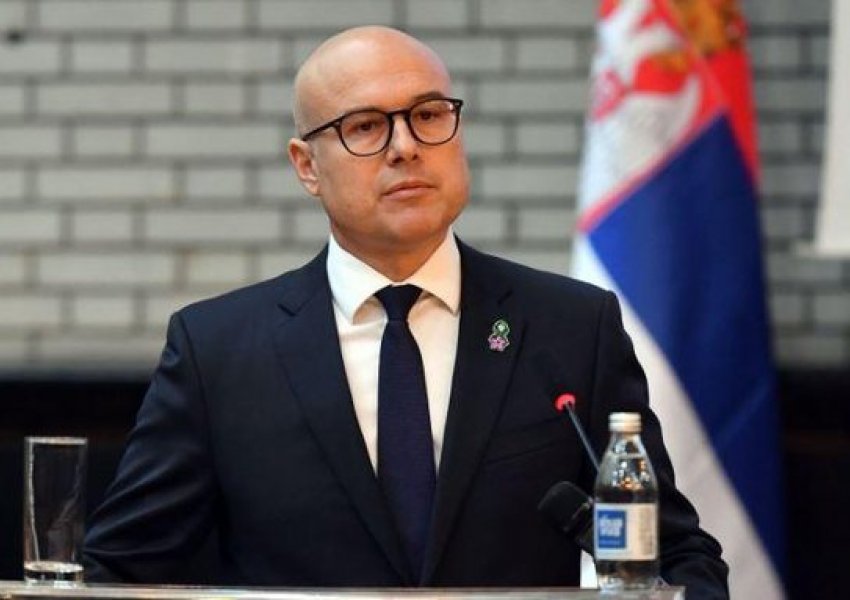 Kryeministri i përkohshëm i Serbisë: Jemi shumë pranë formimit të qeverisë së re, por nuk përjashtohet as mundësia e zgjedhjeve