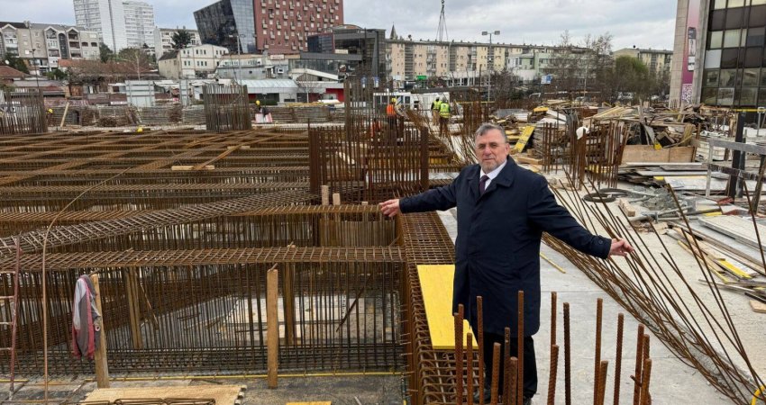 Tërnava mbikëqyr punimet për ndërtimin e Xhamisë Qendrore, BIK ndan pamje