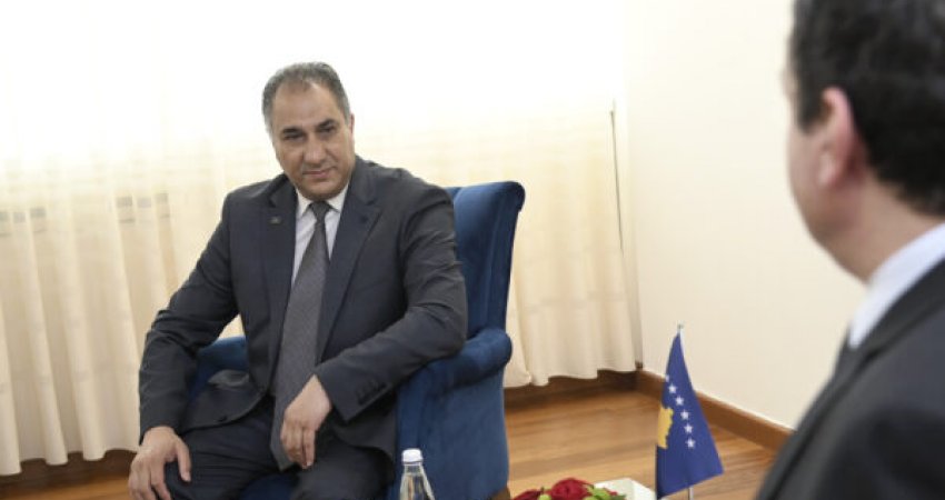Albert Kinolli thotë se do ta votojë qeverinë e re më 15 prill: Besoj që shumica e minoritarëve do të bëhen bashkë për këtë