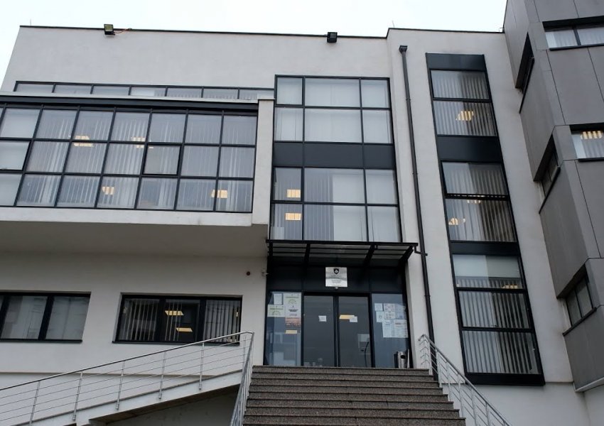Prokuroria kërkon 30 ditë paraburgim për katër serbët e arrestuar në Gjakovë