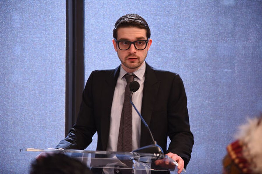 A po ndihmon Soros Veliajn, i dyshuar për korrupsion, t'i shpëtojë drejtësisë?