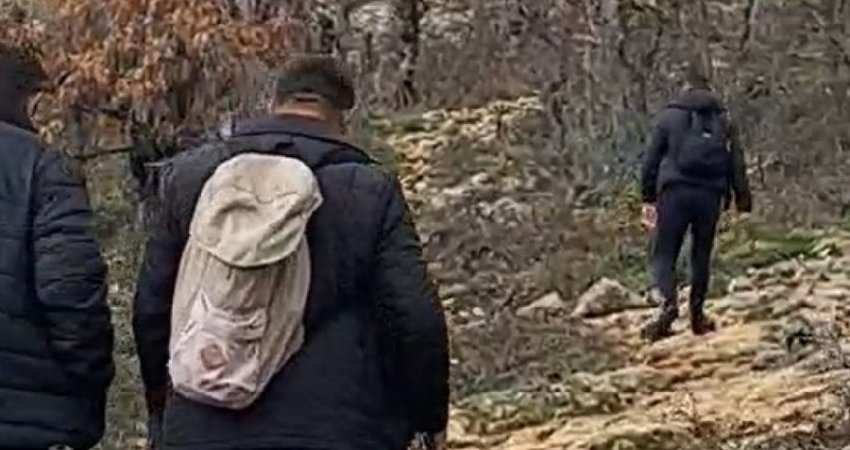 “ Babë, kam mbet në mal dhe jam sëmurë”, fjalët e të riut që u gjet i vdekur në Malet e Pashtrikut