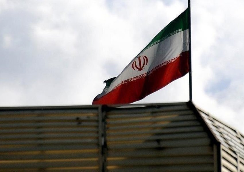 Paralajmërimi i Iranit: Inspektorët e IAEA mund të dëbohen nëse kërcënimet vazhdojnë