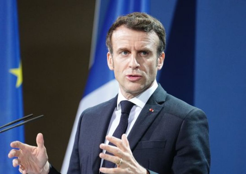 Trump pezulloi për 90 ditë tarifat me BE-në, Macron: Derë e hapur për negociatat