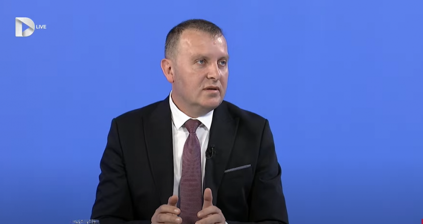Kurti po synon zgjedhje të reja pa u dukur fajtor për dështimin, thotë Jashari