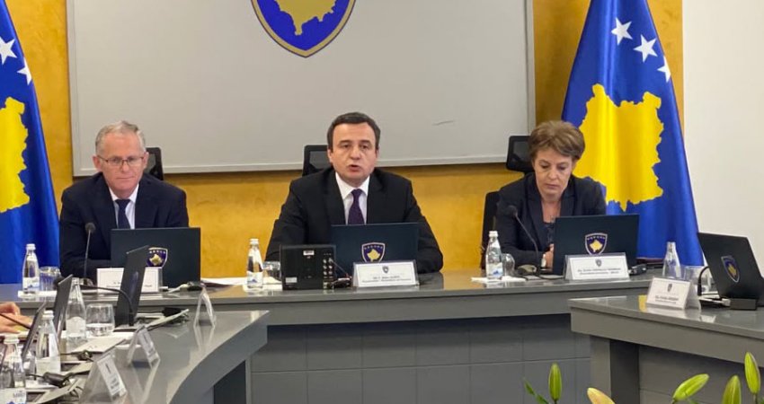 Qeveria në detyrë mban mbledhje, dy vendimet që mori