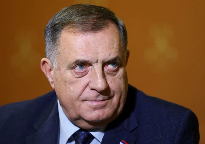 Paraqitet vullnetarisht në Prokurorinë e Bosnjës, Dodik shmang paraburgimin