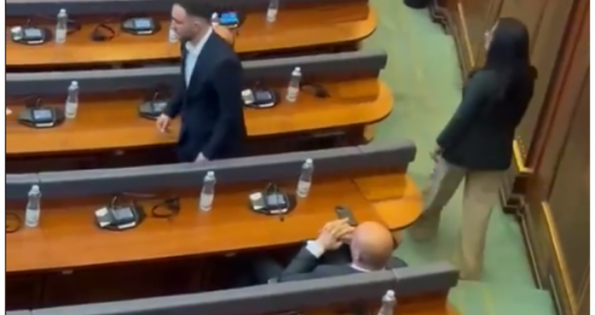 Seanca nuk nisë me kohë, nervozohet Haradinaj: Qe gjysmë ore jemi tu pritë
