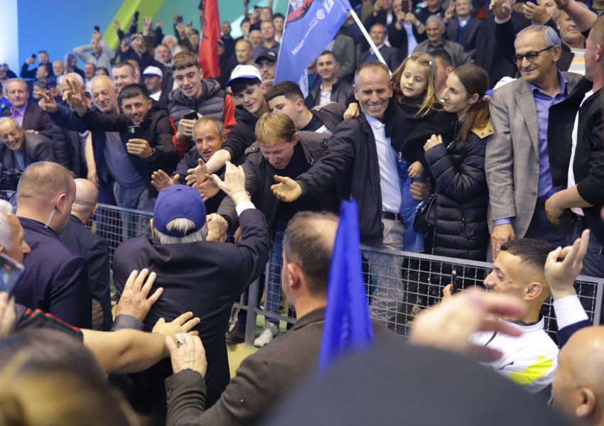 Kryedemokrati Sali Berisha në Korçë/ Prezanton kandidatët dhe programin e ‘PD-ASHM’