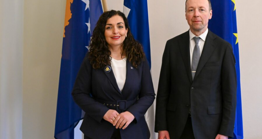 Osmani viziton Finlandën: Deputetët finlandezë ishin ndër zërat më të fortë në mbështetje të Kosovës