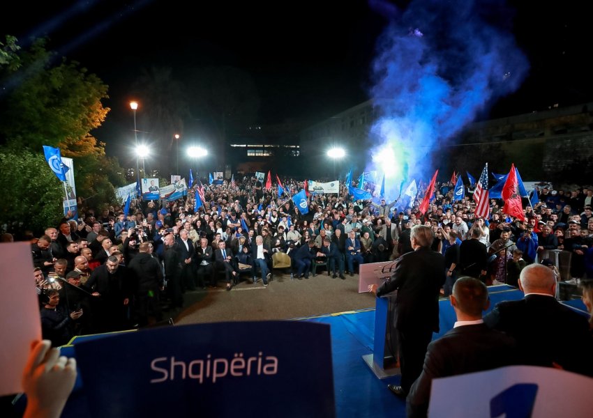 Berisha: U garantoj se vendosja e mësuesit në piedestal, pagesa e tij minimimalisht me 1500 euro, do jetë objektiv kryesor