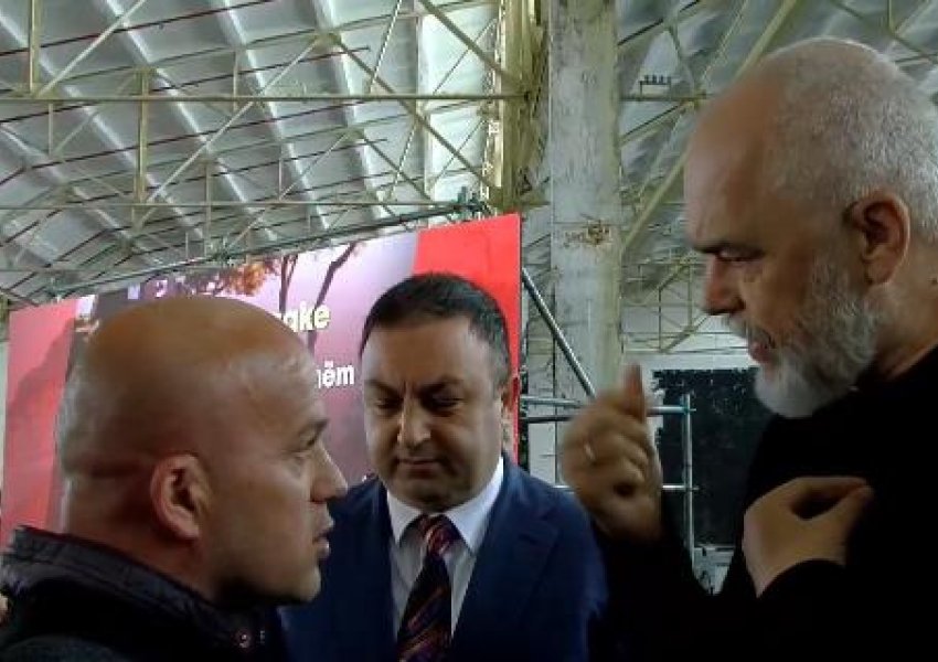 Qytetari ja përplas në fytyrë Ramës: Më kanë kërkuar para për legalizimin