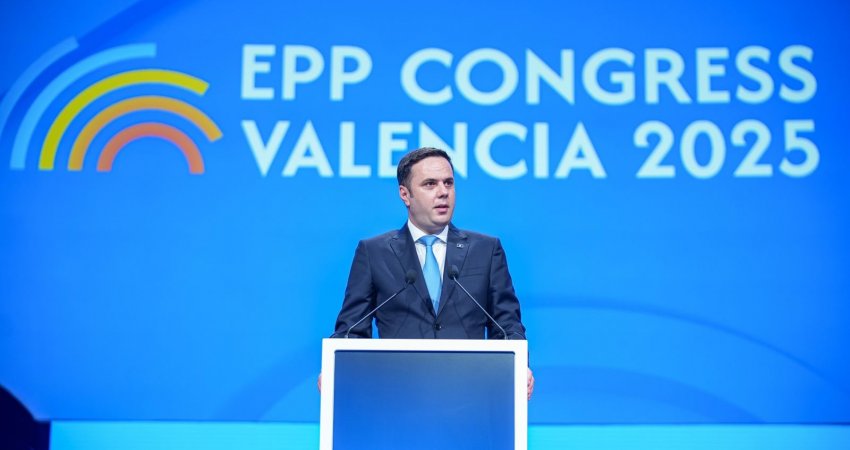 Abdixhiku thirrje Evropës: Qëndroni me ne   