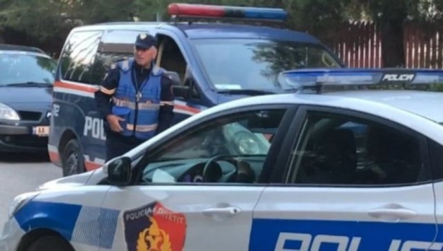 Dyshohet se ngacmoi seksualisht 16-vjeçaren, arrestohet 20-vjeçari në Shëngjin