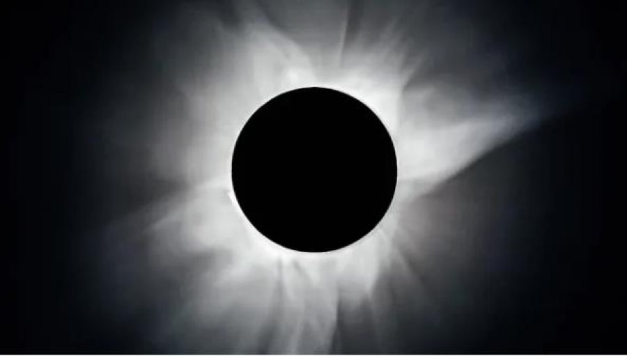Kërkimi për 'Planetin Nëntë': Pse mund të ketë ende diçka masive në skajin e sistemit diellor