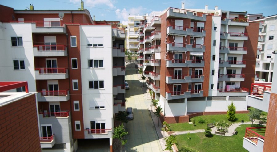 Hyn në fuqi ligji për bashkëpronësinë në pallate, masa dhe gjoba për shkelësit! Ja rregullat e reja për çdo banor