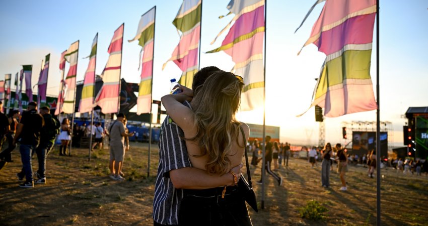 Sonte nata e tretë dhe e fundit e “Sunny Hill”, në skenë Anyma dhe Peggy Gou