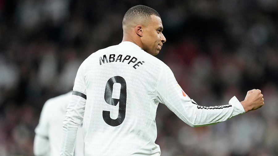 Kush do ta trashëgojë fanellën me numrin 9 te Real Madridi pas Mbappé-së? Një surprizë e madhe në horizont