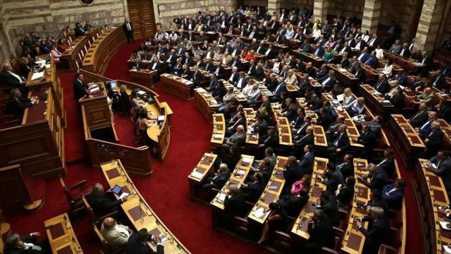 Zyrtare/ Parlamenti grek njeh për herë të parë besimin bektashi-alevit, njihen edhe si minoritet fetar në Greqi