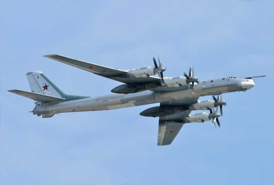 Putini i përgjigjet Trumpit, çon bombardues bërthamorë 'Tu-95MS' afër Evropës