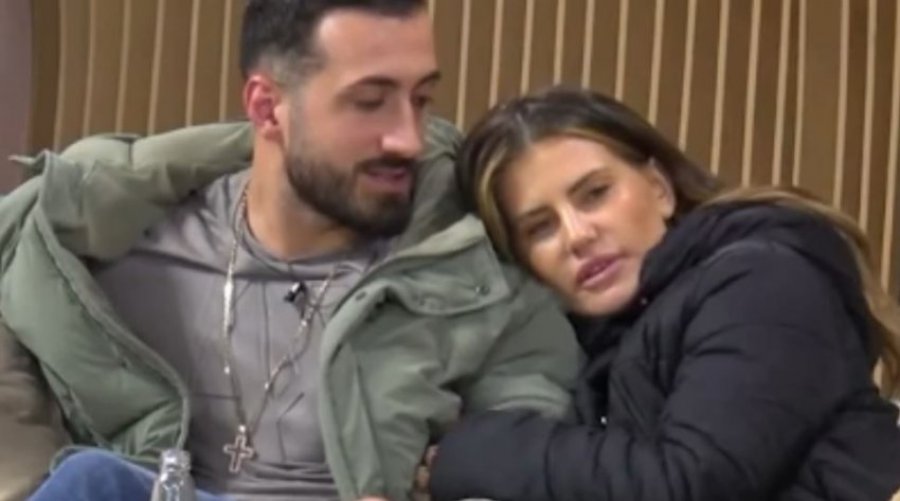‘Është gjithmonë Jozi’/ Valbona Mhilli tregon për bisedat më të shpeshta në WhatsApp