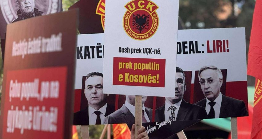 “UÇK–UÇK” jehon në kryeqytet – përfundon protesta në përkrahje të ish-krerëve të UÇK-së