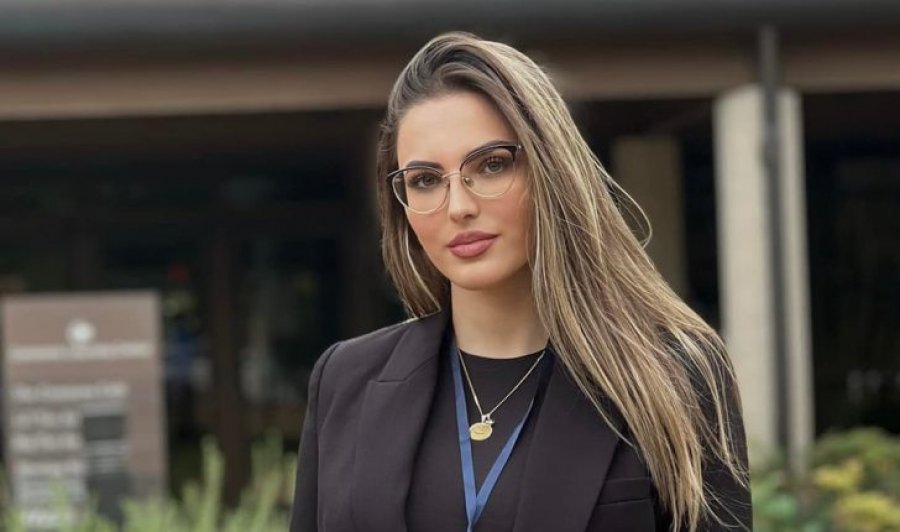 Shqiptarja shpallet ekspertja më e mirë për 2025 në fushën e sigurisë kibernetike