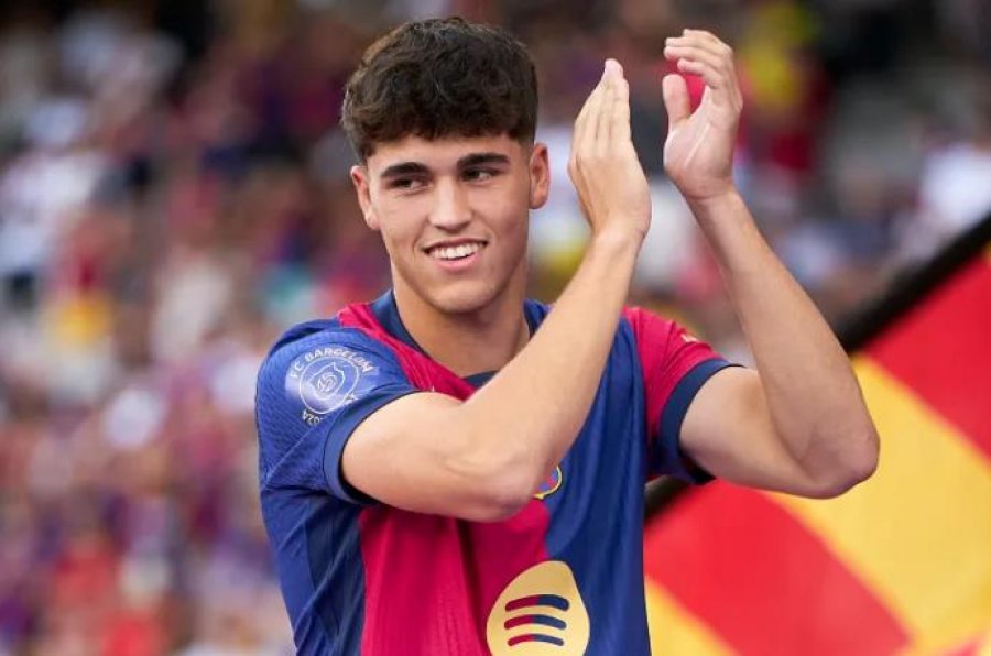 Pau Cubarsí merr fanellën me numër 5 të Iñigo Martinezit